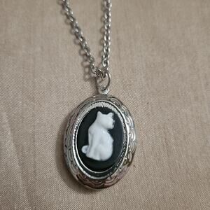 White & black cat cameo locket necklace